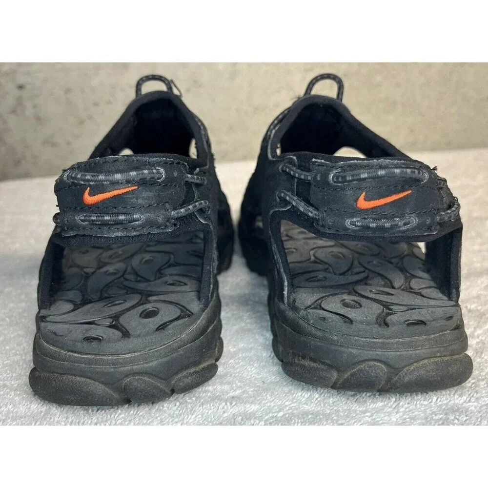 Nike Mens Size 11 Black ACG Trail Sport Hiking Vintage Sandals 690058-081